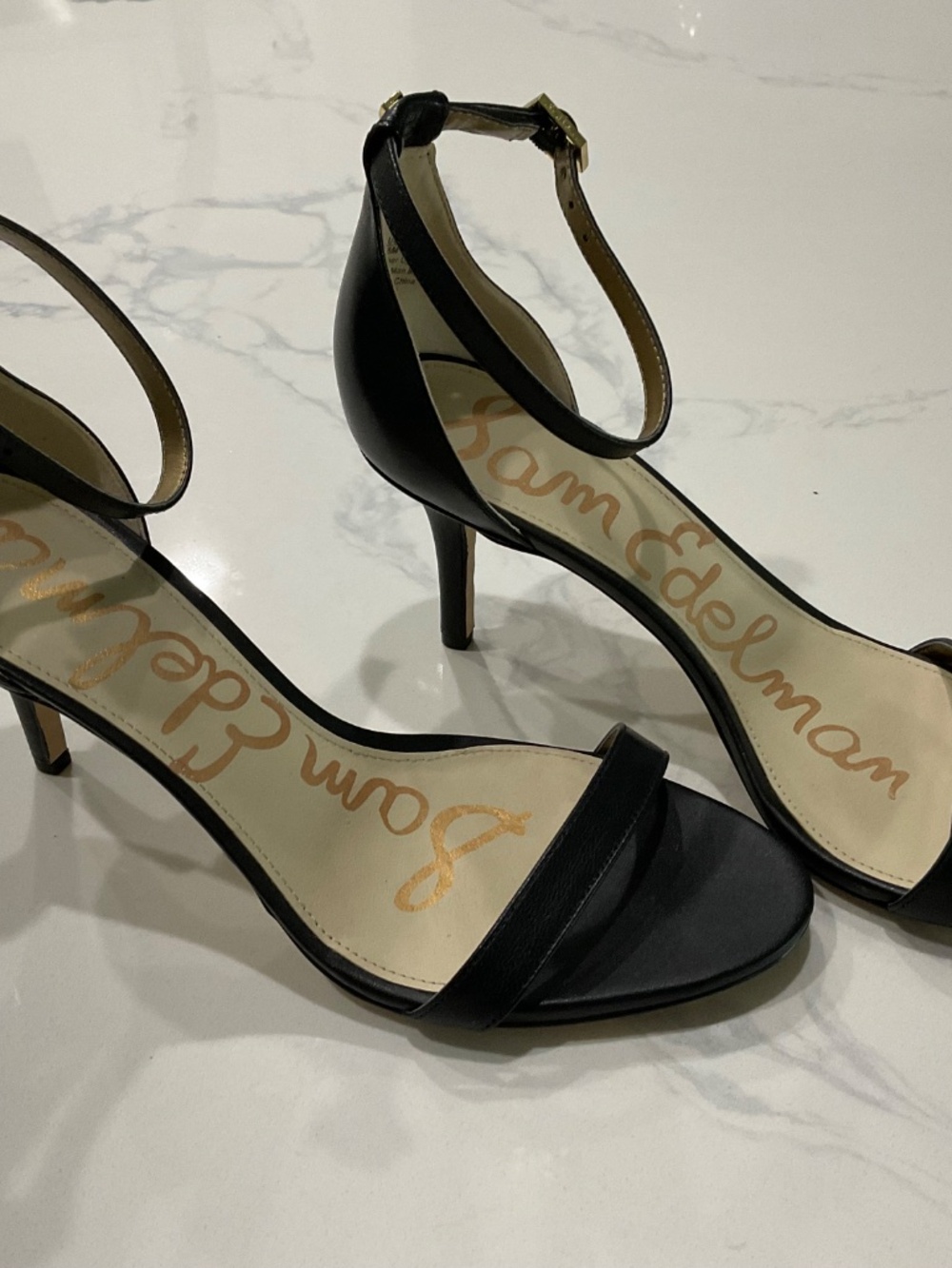 Shoes - Picture 2 of 3